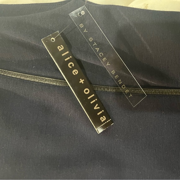 NWT alice & olivia Constance navy Leather Piping Knit  Dress - Picture 7 of 10